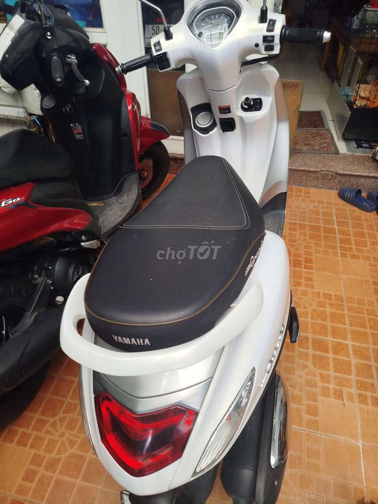 Yamaha Grande ABS 2020 Trắng 18924 km. Mua bán Xe máy tại Quận Bình Tân Tp Hồ Chí Minh được đăng bởi Huynh hình 2