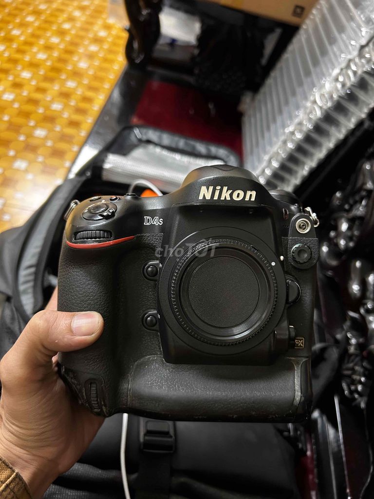 Máy ảnh Nikon D4s Đen Đã sử dụng. Mua bán Máy ảnh, Máy quay tại Huyện Bình Chánh Tp Hồ Chí Minh được đăng bởi Nguyễn Khanh hình 1