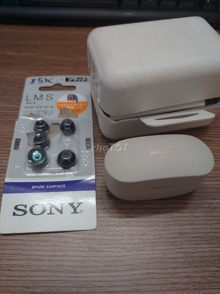 Cần bán tai nghe Sony WF-1000xm4 mới 99% 2.59tr