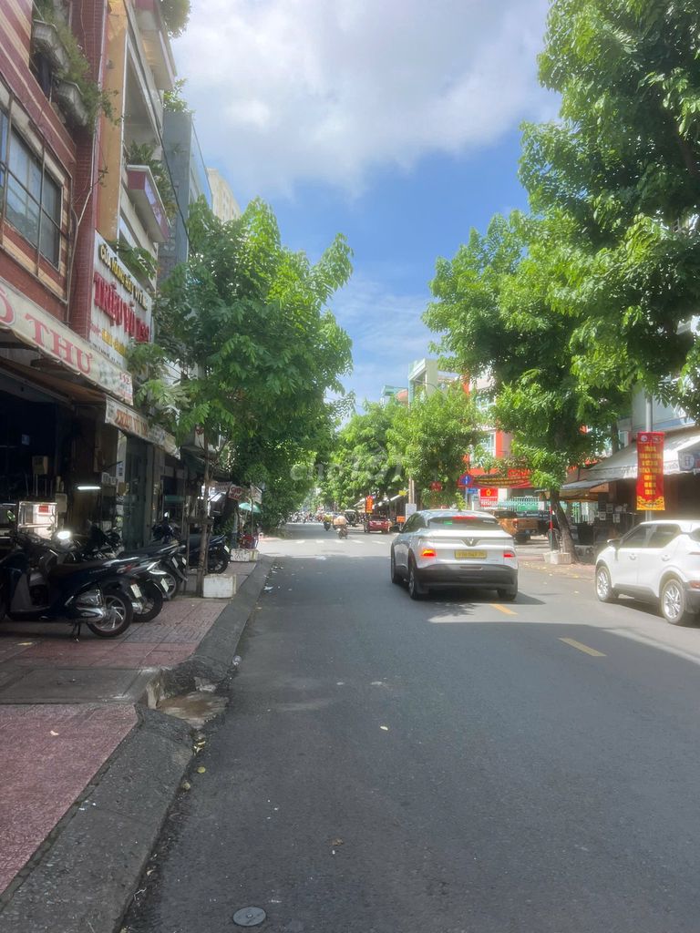 Bán Gấp Mặt Tiền Lý Nam Đế  P.7, Quận 11, chỉ 16.8ty