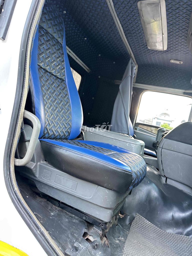 đongfeng 2 dí cầu đời 2014 dài 9m8 cao 4. Mua bán Xe tải, xe ben tại Thành phố Dĩ An Bình Dương được đăng bởi mạnh phát hình 5