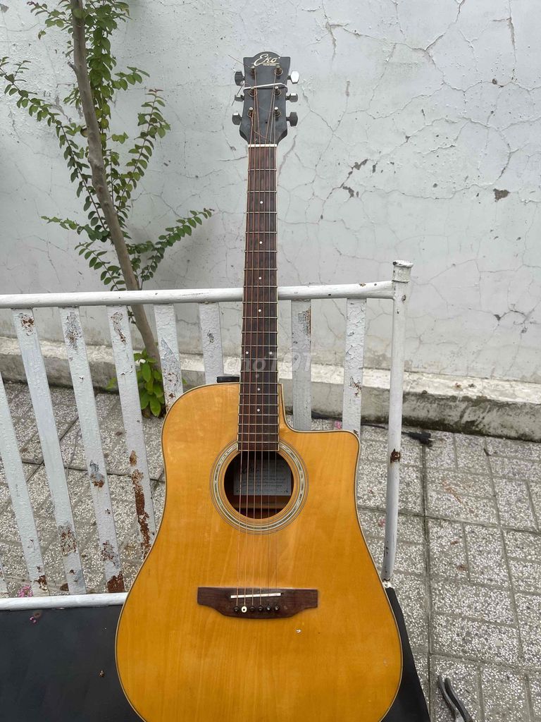 Đàn guitar acoustic Eko Nâu vàng. Mua bán Nhạc cụ tại Thành phố Biên Hòa Đồng Nai được đăng bởi Hùng Cường hình 1