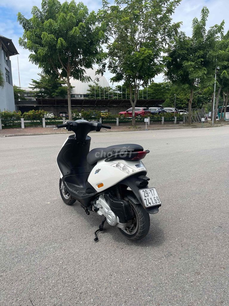 Zip 100cc đk 2016 chính chủ bán. Mua bán Xe máy tại Quận Nam Từ Liêm Hà Nội được đăng bởi Thúy An hình 3