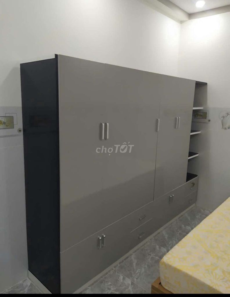 TỦ NHỰA 5 CÁNH 1 KỆ KHUNG MÀU ĐEN CÁNH XÁM . Mua bán Tủ, kệ gia đình tại Quận 3 Tp Hồ Chí Minh được đăng bởi Tủ nhựa đài loan hoàng quân hình 1