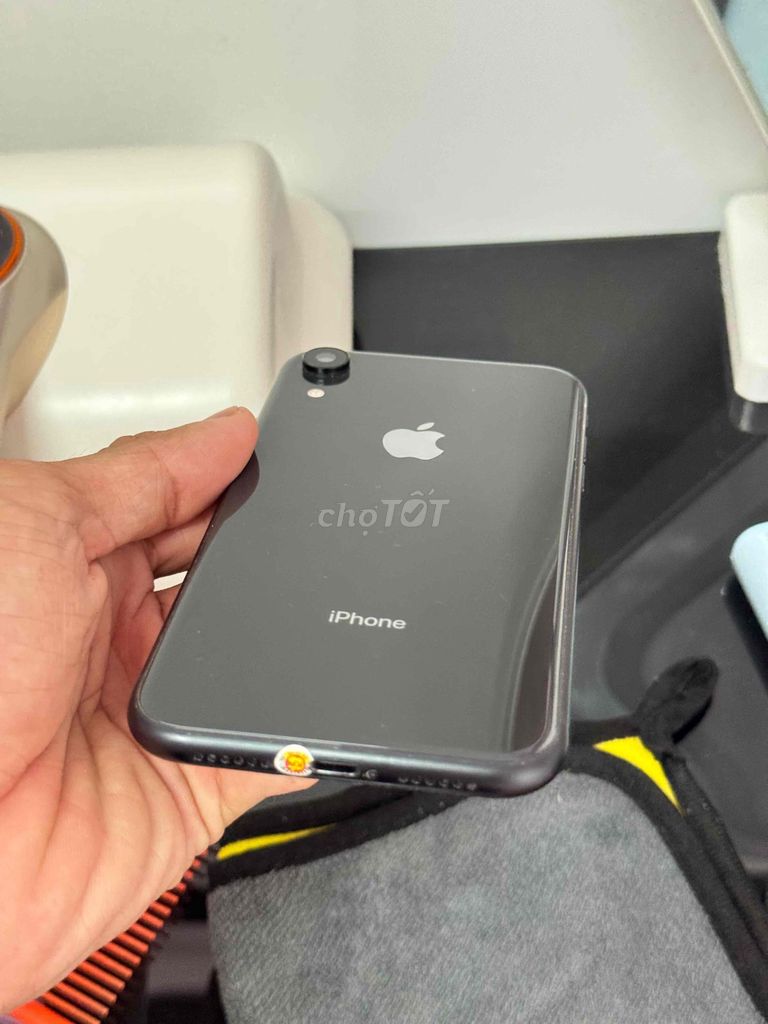 Apple iPhone XR 64GB Đen. Mua bán Điện thoại tại Huyện Đất Đỏ Bà Rịa - Vũng Tàu được đăng bởi Kiệt Lê Anh hình 1