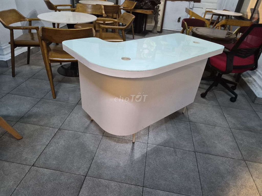 bàn quầy đẹp. Mua bán Tủ, kệ gia đình tại Quận Tân Bình Tp Hồ Chí Minh được đăng bởi hảo hình 1