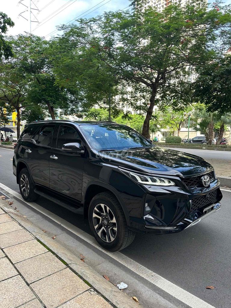 Toyota Fortuner Legendr SX 2022 máy dầu stđ như mo