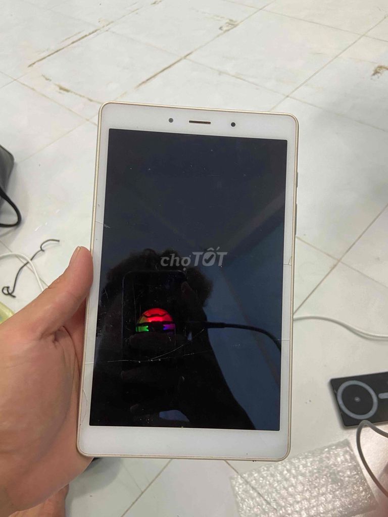 Samsung Galaxy Tab Bạc Hư màn hình. Mua bán Máy tính bảng tại Thành phố Tân An Long An được đăng bởi NguyenTrongPhuc hình 1