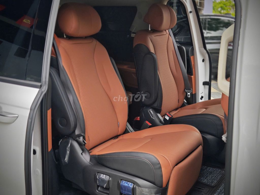 Kia Carnival 2025 Signature 1.6 Turbo HEV 7S. Mua bán Ô tô tại Quận Hải An Hải Phòng được đăng bởi Nguyễn Hà Vi hình 15