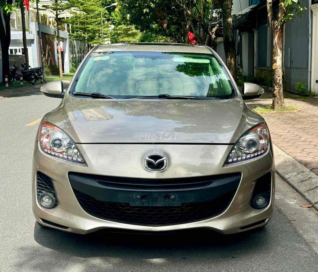 Mazda 3 2014 2.0 AT Sedan - 84536 km. Mua bán Ô tô tại Quận Cầu Giấy Hà Nội được đăng bởi Tuấn hình 1