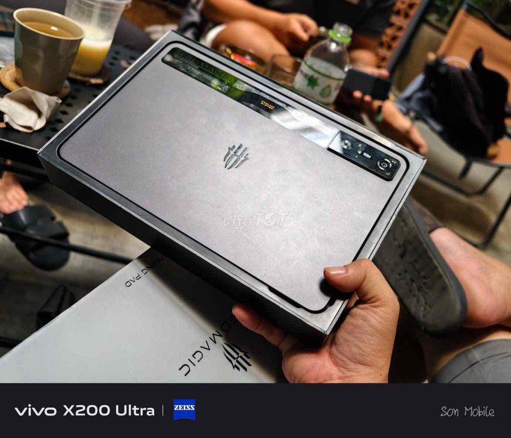 Redmagic Nova Gaming Tablet. Mua bán Máy tính bảng tại Thành phố Thuận An Bình Dương được đăng bởi K E N hình 1