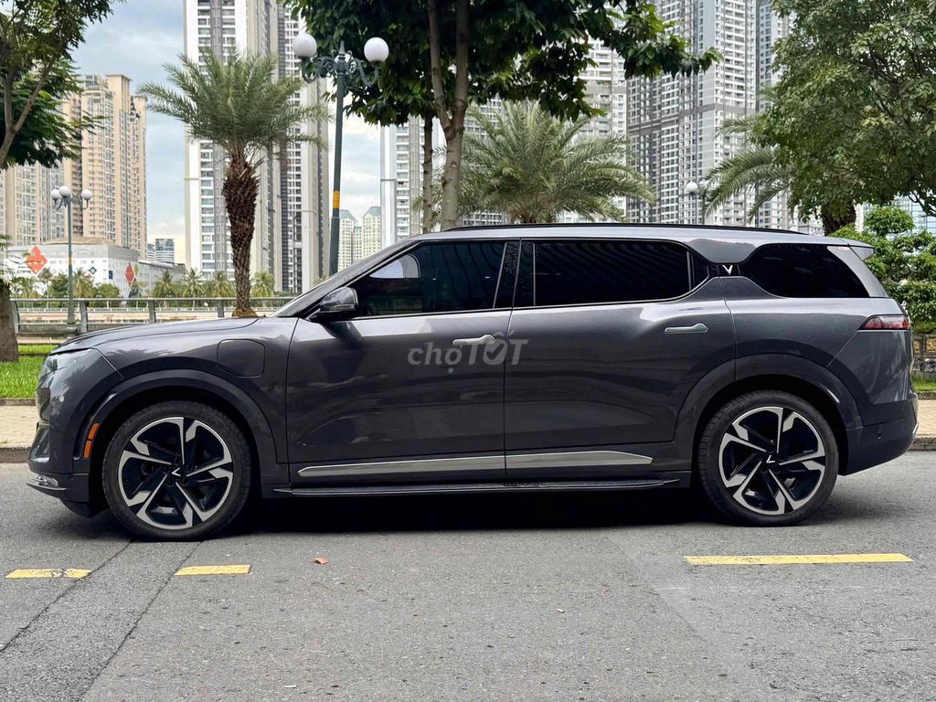 VinFast VF9 plus  2024- mua pin-7ghế trần kính. Mua bán Ô tô tại Thành phố Thủ Đức Tp Hồ Chí Minh được đăng bởi Hằng Vũ hình 4