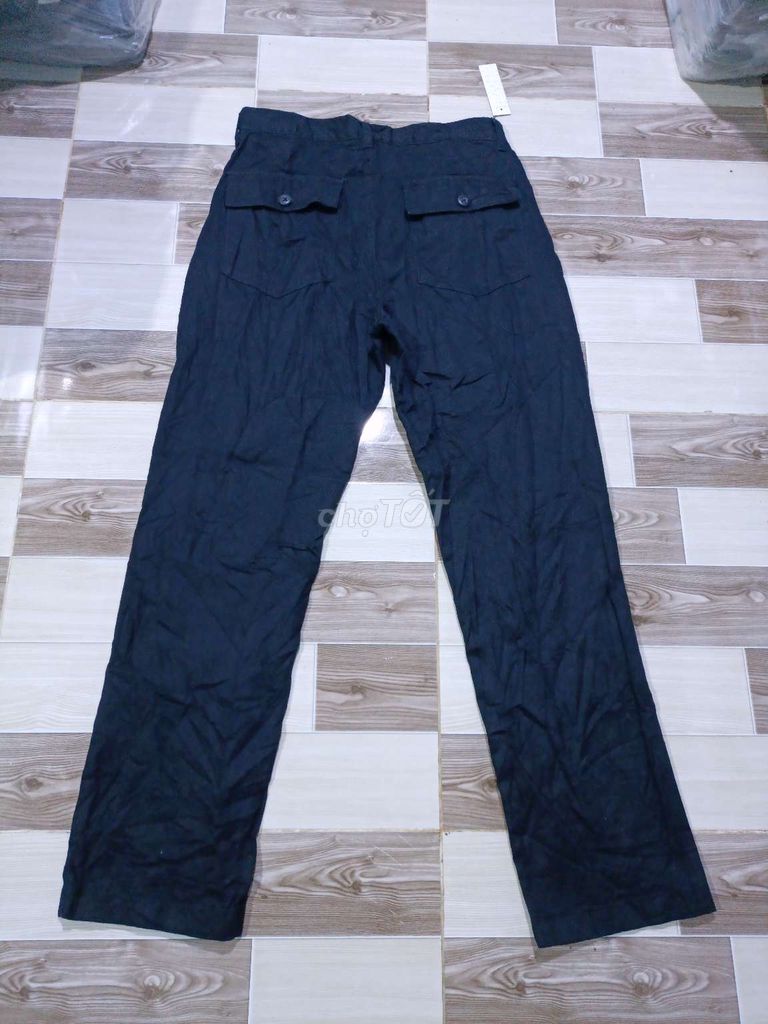 Eo 82 Dao xoay túi vuông nắp túi cổ điển đen tuyền. Mua bán Quần áo tại Quận Bình Thạnh Tp Hồ Chí Minh được đăng bởi Lê Úy Tá hình 1