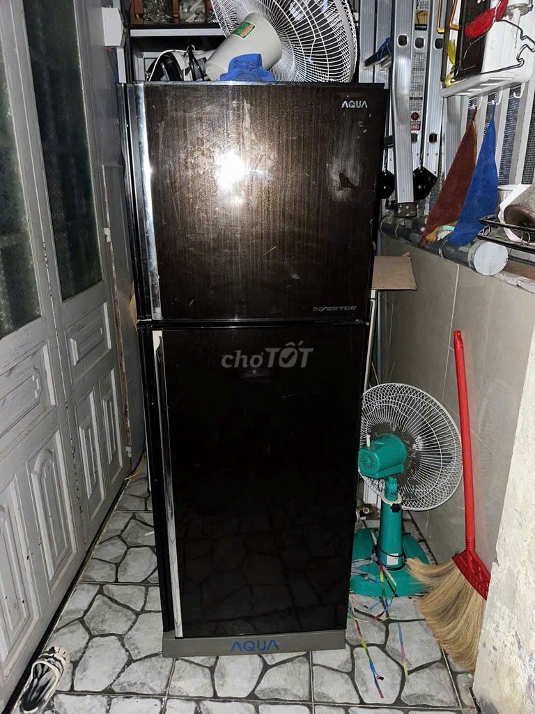 Tủ lạnh Aqua trên 200 lít Đen Đã sử dụng. Mua bán Tủ lạnh tại Thành phố Thủ Dầu Một Bình Dương được đăng bởi Anh Văn hình 1
