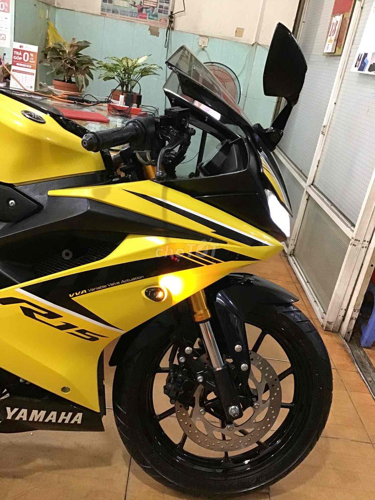 YAMAHA R15 V3 150.SX 2019.ODO 9K MÁY MÓC  ZIN 100%. Mua bán Xe máy tại Quận Phú Nhuận Tp Hồ Chí Minh được đăng bởi MOTO LUU THANH HAI  77A hình 5