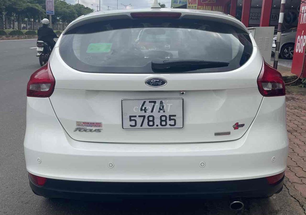 Ford Focus 2019 1.5L EcoBoost Trend (sedan) - 71 k. Mua bán Ô tô tại Thành phố Buôn Ma Thuột Đắk Lắk được đăng bởi Quang Nguyễn hình 2