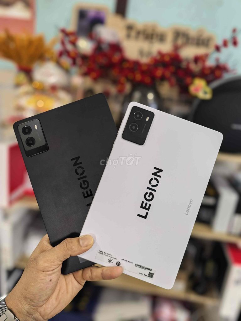 Lenovo Legion Y700 gen 3 ram12/256 fullbox đẹp. Mua bán Máy tính bảng tại Quận Bình Tân Tp Hồ Chí Minh được đăng bởi Triệu Phúc hình 1