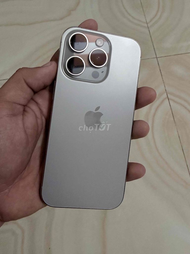 Apple iPhone 16 Pro 128GB Xám titan. Mua bán Điện thoại tại Quận 12 Tp Hồ Chí Minh được đăng bởi ThanhLiemmobile hình 1