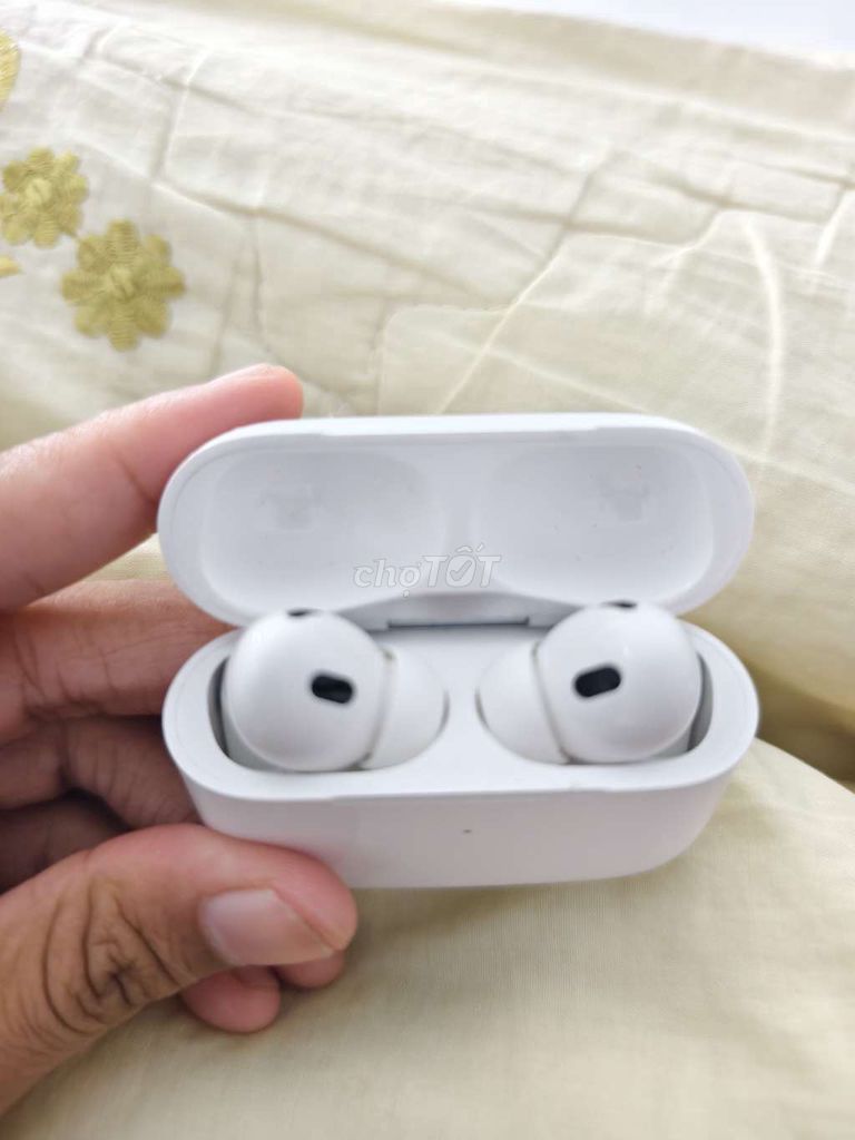 Tai nghe Apple AirPods Pro 2 Trắng. Mua bán Tivi, Âm thanh tại Thị xã La Gi Bình Thuận được đăng bởi Gogomeo hình 1