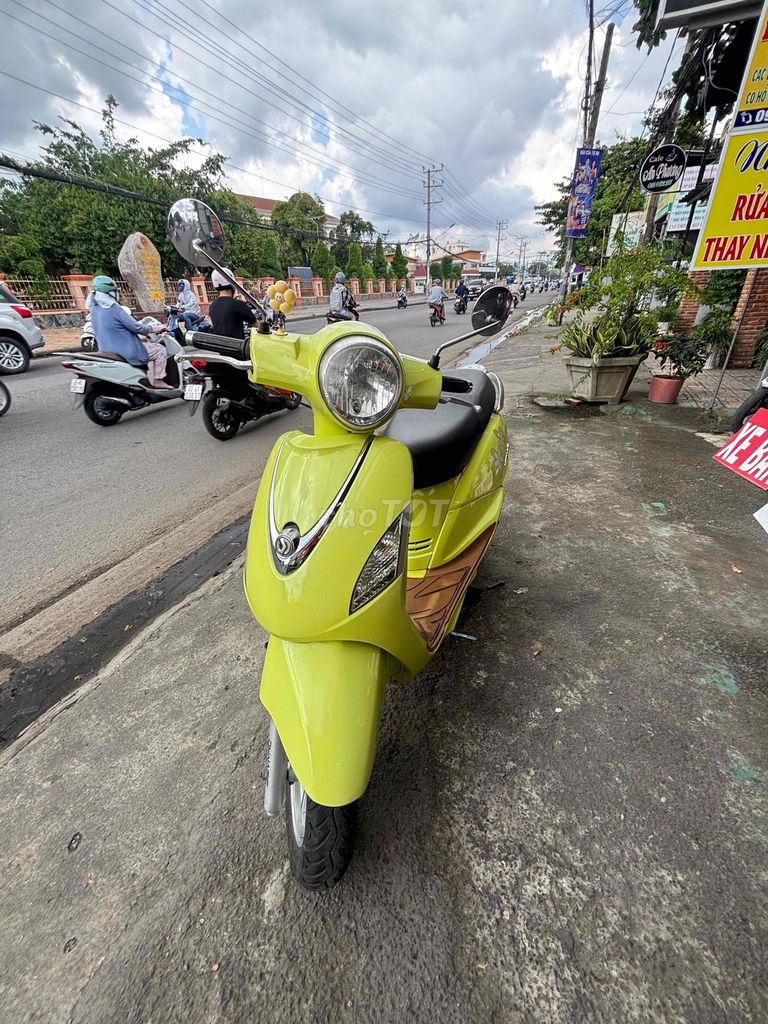 Attila Elizrbeth xe đẹp máy chất. Mua bán Xe máy tại Quận Bình Thuỷ Cần Thơ được đăng bởi Kim Chiến hình 2