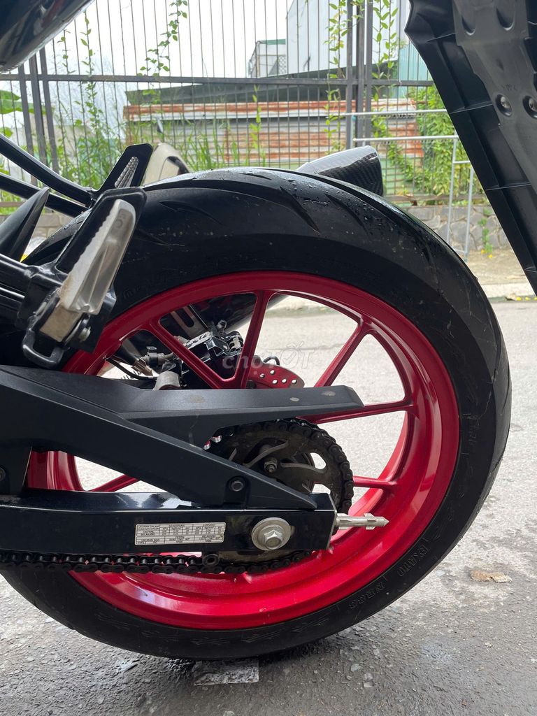 Suzuki GSX-R150 2019 Đen đỏ phanh abs ,  4196 km. Mua bán Xe máy tại Quận 12 Tp Hồ Chí Minh được đăng bởi vũ minh dũng  hình 4