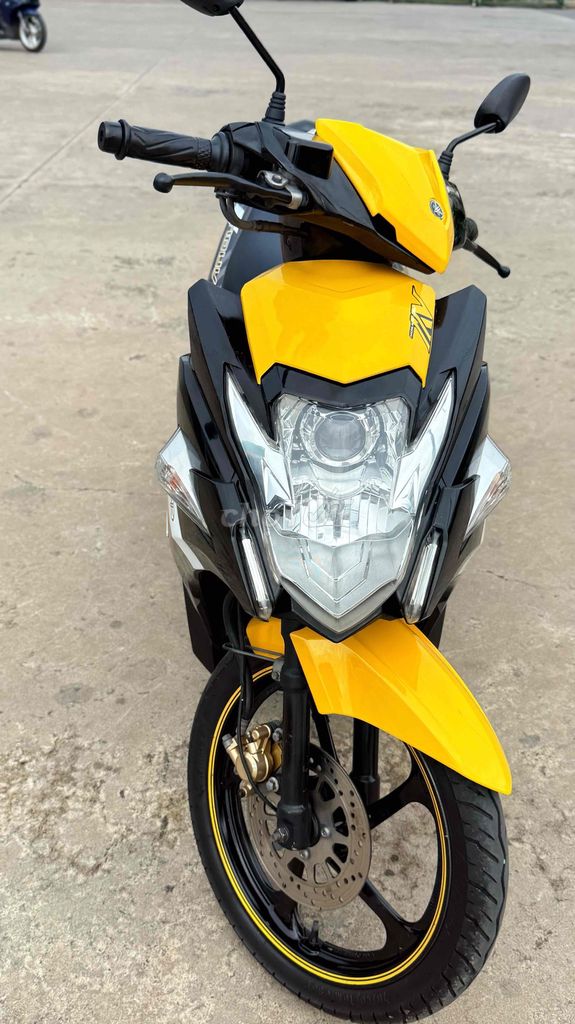 Yamaha Nouvo 6 2016 Желтый, Черный 29.600 км