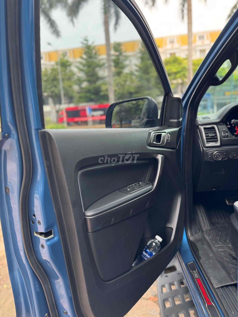 Em bán Ford Ranger Raptor 2.0L 4x4 AT sx 2020. Mua bán Ô tô tại Quận Hà Đông Hà Nội được đăng bởi Nguyễn Thanh Tùng hình 9