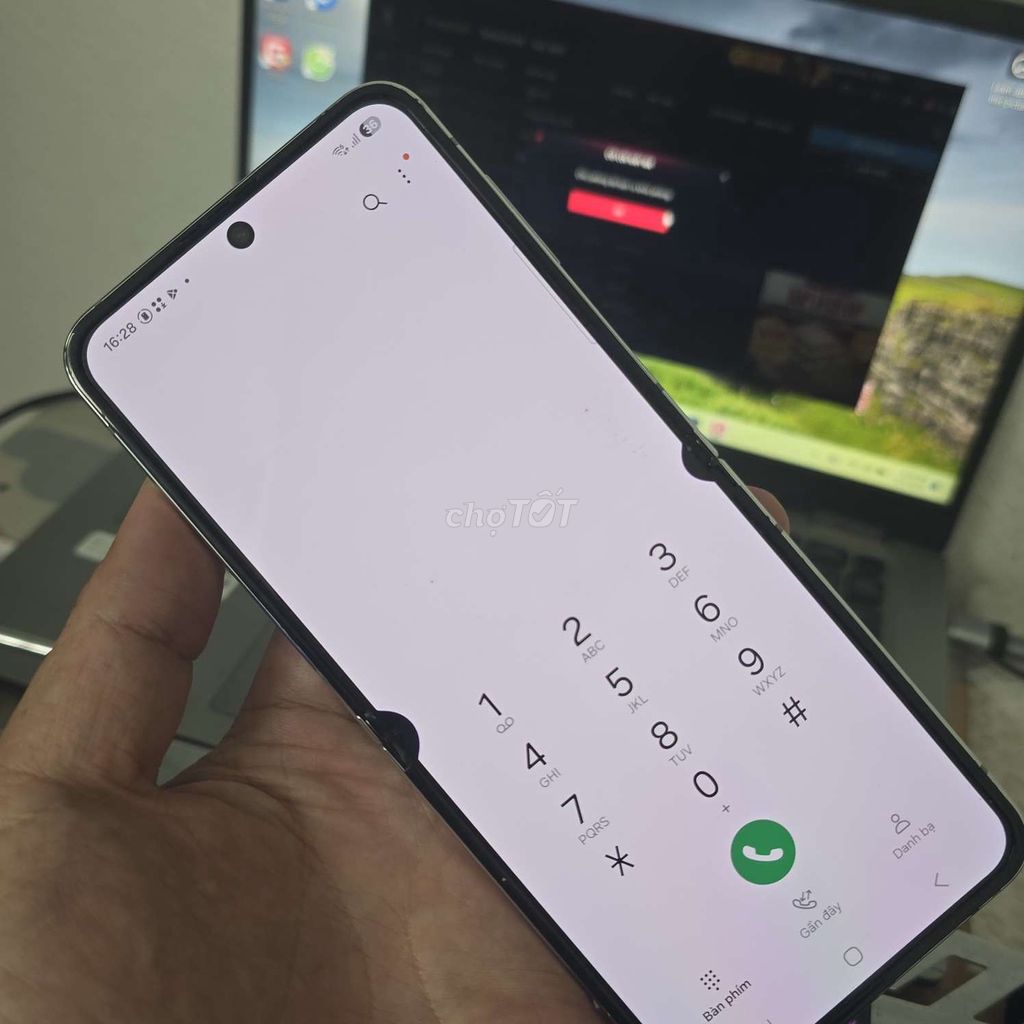 Samsung Z Flip 5 512GB Bạc. Mua bán Điện thoại tại Quận Thanh Xuân Hà Nội được đăng bởi tot didong hình 1