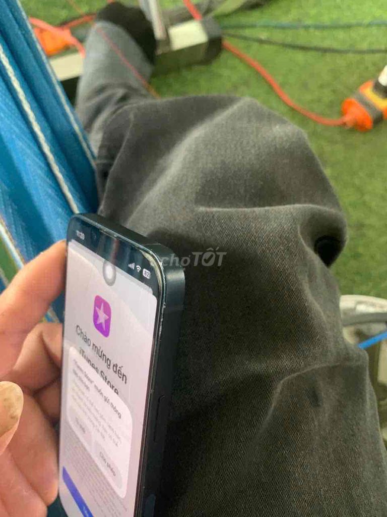 iPhone 13 Xanh đen 128. Mua bán Điện thoại tại Quận 12 Tp Hồ Chí Minh được đăng bởi bumbom hình 1