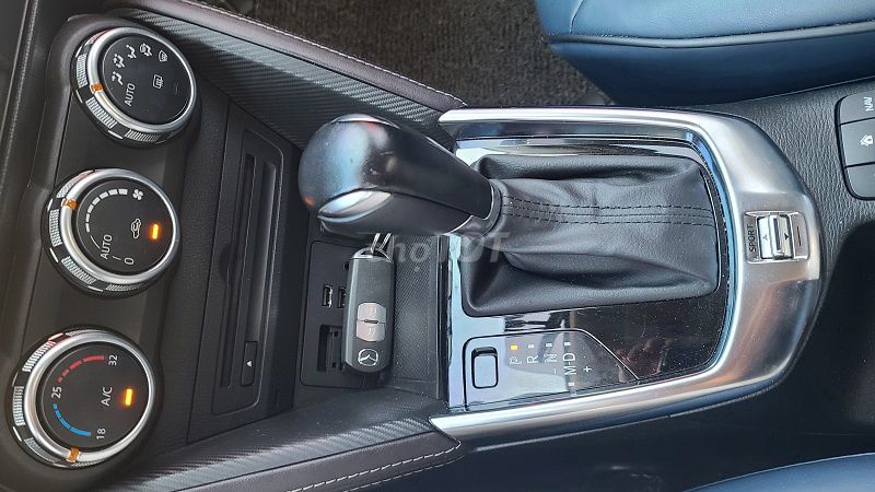 Xe Mazda 2 Hatback 2018, Chất Xe Đẹp. Mua bán Ô tô tại Quận Gò Vấp Tp Hồ Chí Minh được đăng bởi Chợ Xe Cũ Giá Tốt hình 11