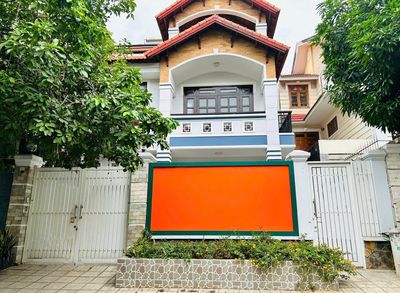 Rent · 5 bd · 200 м² · Quận Phú Nhuận, ул. Đường Nguyễn Trọng Tuyển