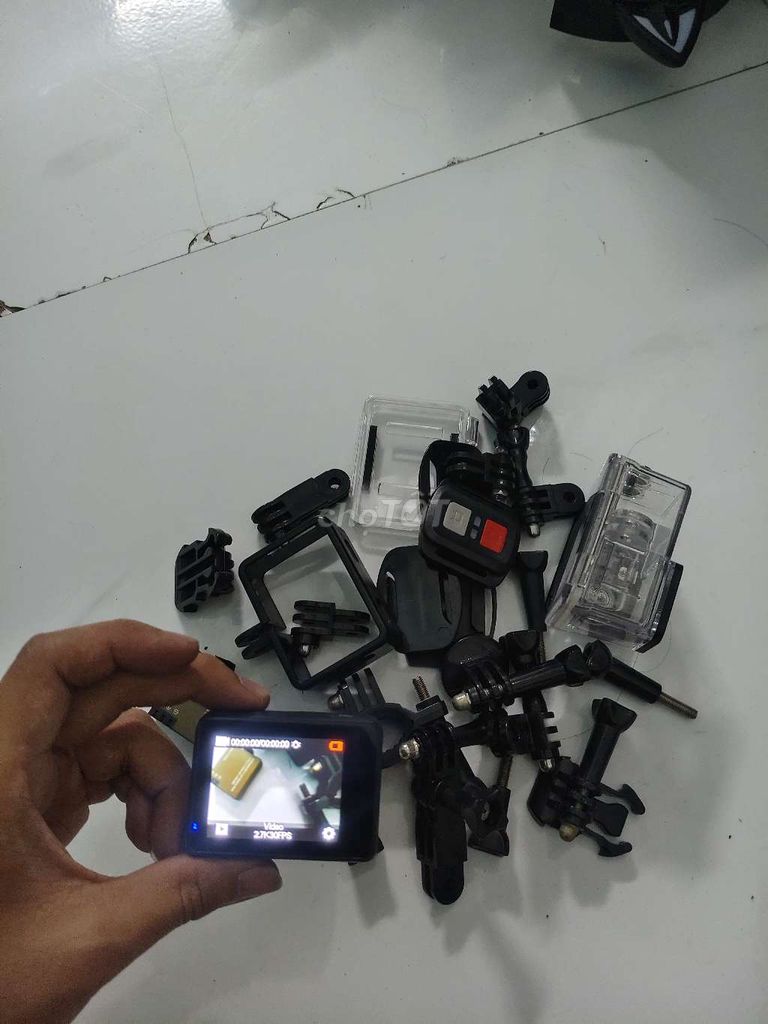 Camera hành trình Đen Đã qua sử dụng. Mua bán Máy ảnh, Máy quay tại Quận Hải Châu Đà Nẵng được đăng bởi Dương Audio hình 1