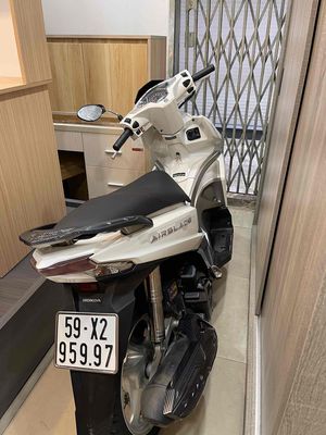 Xe Mình Sử Dụng Cần Tiền Bán Gấp. Mua bán Xe máy tại Quận Bình Thạnh Tp Hồ Chí Minh được đăng bởi Huỳnh Nam