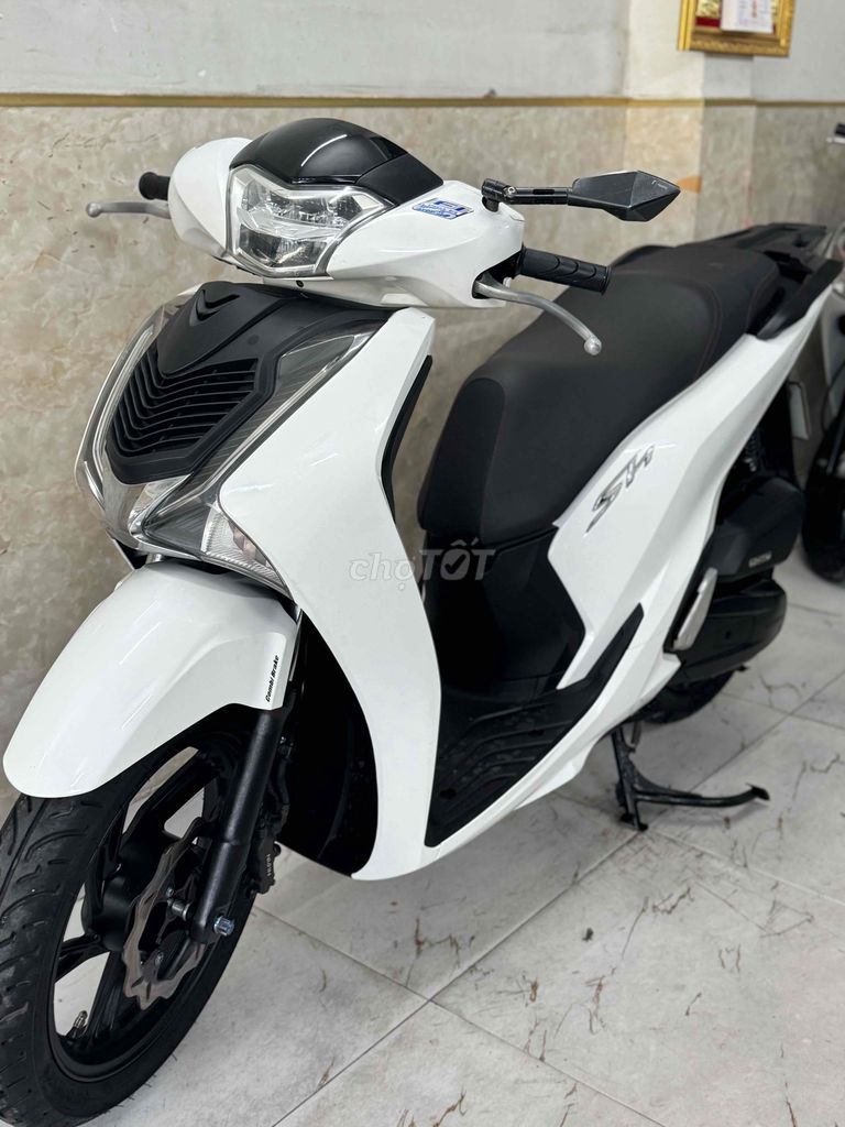 SH 125 đèn lép màu trắng đen mới keng 43E1-474.82. Mua bán Xe máy tại Quận Sơn Trà Đà Nẵng được đăng bởi Minh Dũng bán trả góp 136 vân đồn  hình 5