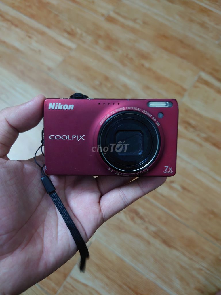 Máy ảnh Nikon Coolpix S6000 dùng tốt. Mua bán Máy ảnh, Máy quay tại Quận Long Biên Hà Nội được đăng bởi Nguyễn  hình 1