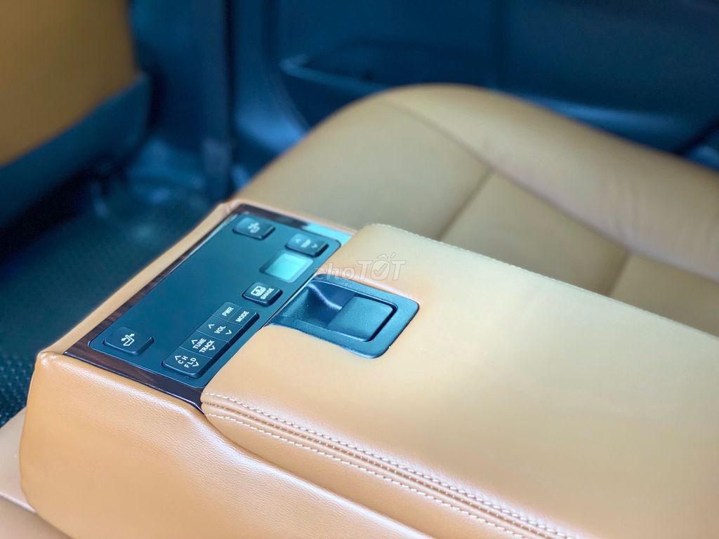 Toyota Camry 2018 2.5Q - ZIN ĐẸP. Mua bán Ô tô tại Thành phố Thủ Đức Tp Hồ Chí Minh được đăng bởi DIAMOND CARS hình 7