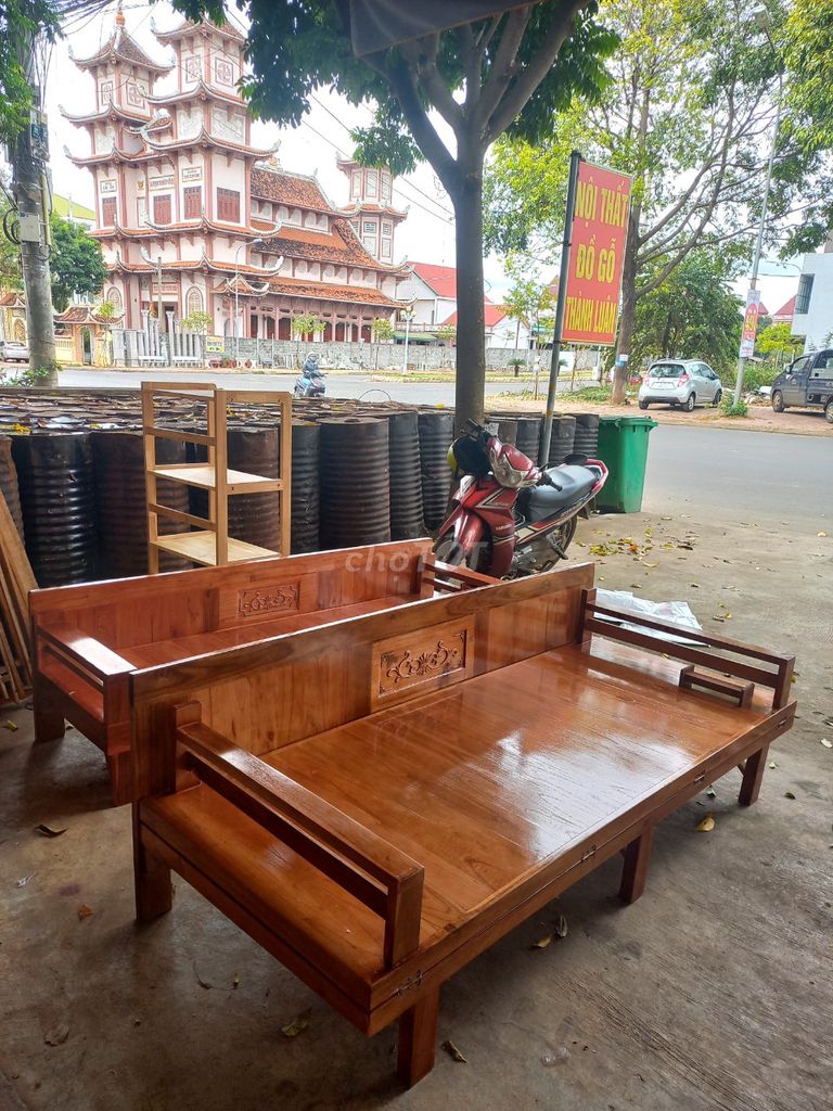 Giường gấp thành ghế gỗ thông minh. Mua bán Giường, chăn ga gối nệm tại Thành phố Buôn Ma Thuột Đắk Lắk được đăng bởi NỘI THẤT BUÔN MA THUỘT hình 1