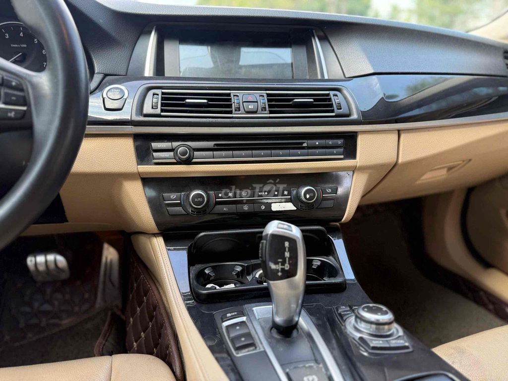 BMW 5 Series 2011 528i - 130000 km. Mua bán Ô tô tại Thành phố Thủ Đức Tp Hồ Chí Minh được đăng bởi Dương nè hình 7