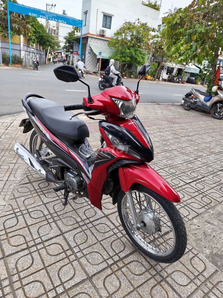 Wave Rsx 110 BSTP K9c. Mua bán Xe máy tại Quận 8 Tp Hồ Chí Minh được đăng bởi Toàn hình 2