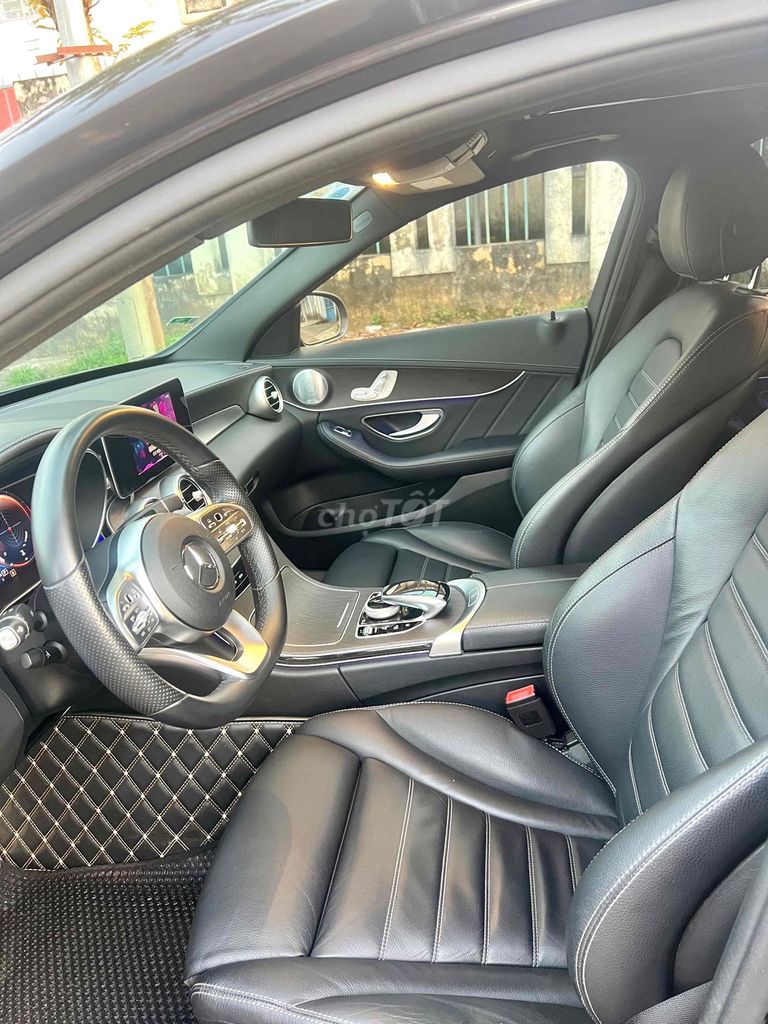 Mercedes Benz C Class 2019 C 300 AMG - 93000 km. Mua bán Ô tô tại Huyện Bù Đăng Bình Phước được đăng bởi nguyễn văn tiến hình 13