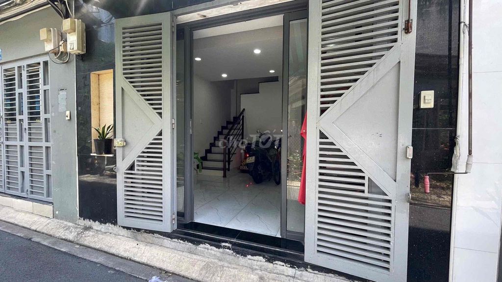 Аренда · 3 комн. · 20 м² · Quận Tân Phú, ул. Đường Tân Sơn Nhì