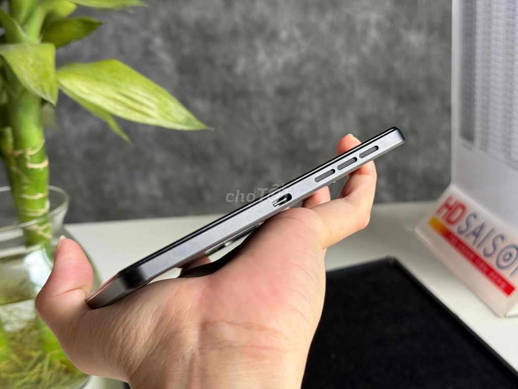 Lenovo Legion Y700 2025 12/256gb ( có đổi máy ). Mua bán Máy tính bảng tại Quận Ninh Kiều Cần Thơ được đăng bởi Tiến  hình 4