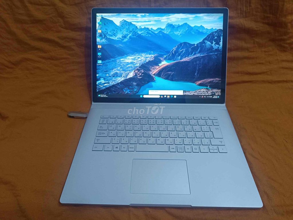 Microsoft Surface Book 2 i7 Bạc Màn hình tháo rời. Mua bán Laptop tại Huyện Hóc Môn Tp Hồ Chí Minh được đăng bởi a phuc hình 1