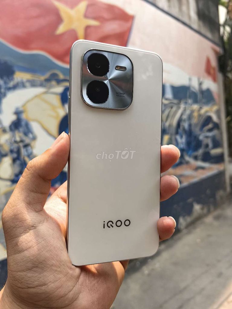 IQOO Z9x 8/128. Mua bán Điện thoại tại Quận Ba Đình Hà Nội được đăng bởi Chẻ na phone giá tốt  hình 1