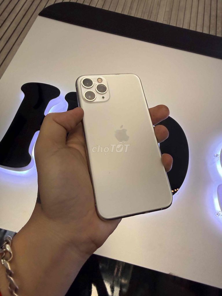 iPhone 11 Pro Trắng Quốc Tế🍎CÓ TRẢ GÓP. Mua bán Điện thoại tại Quận Thanh Khê Đà Nẵng được đăng bởi HD STORE hình 1