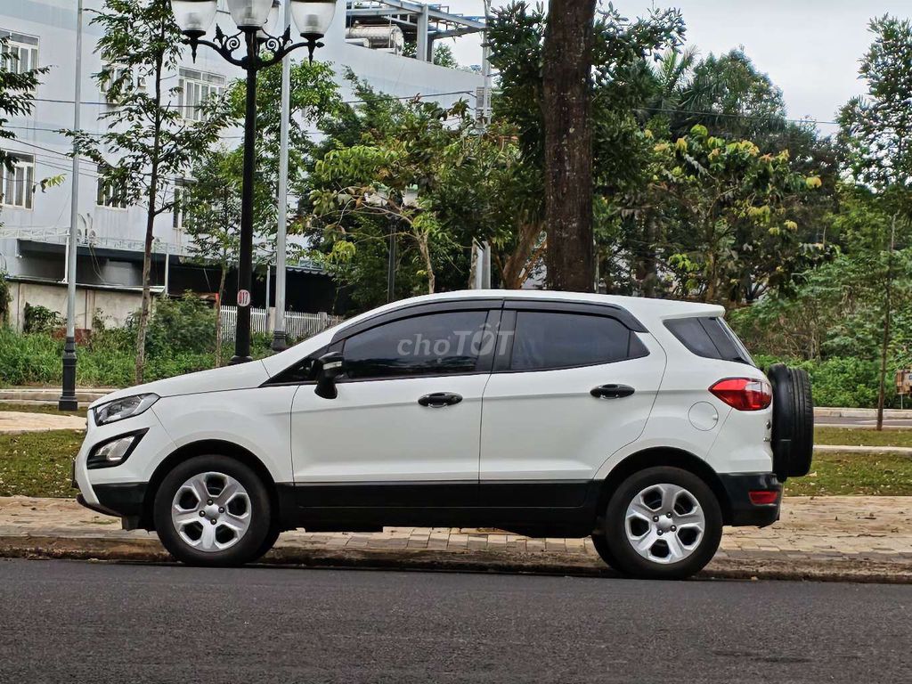 Ford EcoSport Trắng 170000 km. Mua bán Ô tô tại Huyện Krông Pắc Đắk Lắk được đăng bởi Nhan hình 1