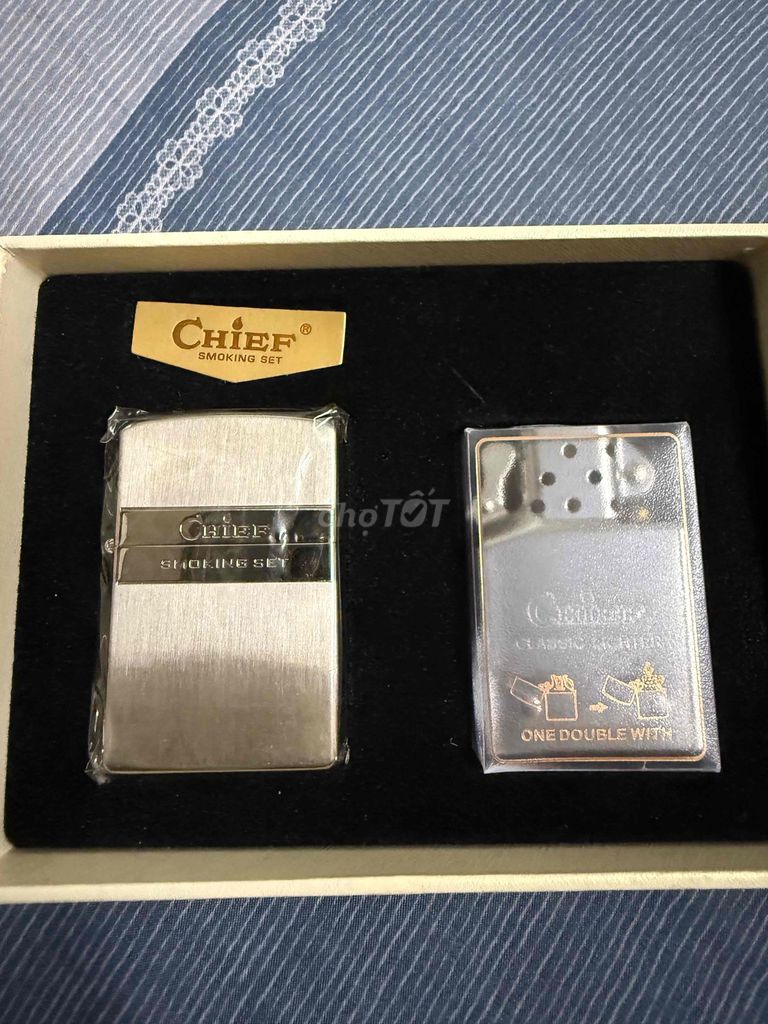 Bật lửa Chief Kim loại Bạc, Vàng đồng. Mua bán Đồ sưu tầm, đồ cổ tại Quận 8 Tp Hồ Chí Minh được đăng bởi Quốc Hải hình 1
