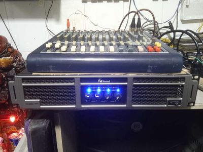 cục đẩy 4kênh KN Sound model:KN-8800pro made  USA