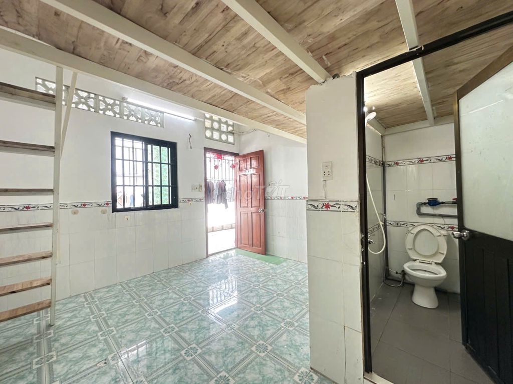 Аренда · 1 комн. · 32 м² · Quận 8, ул. Đường Nguyễn Thị Tần