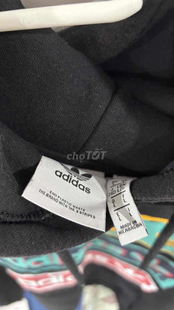 Áo Adidas size L xinh